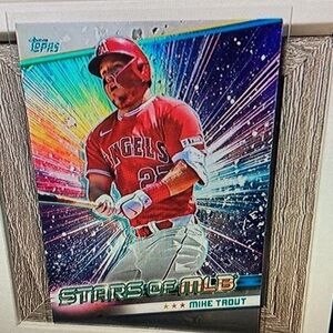 Topps Stars of MLB Card - Red and Blue